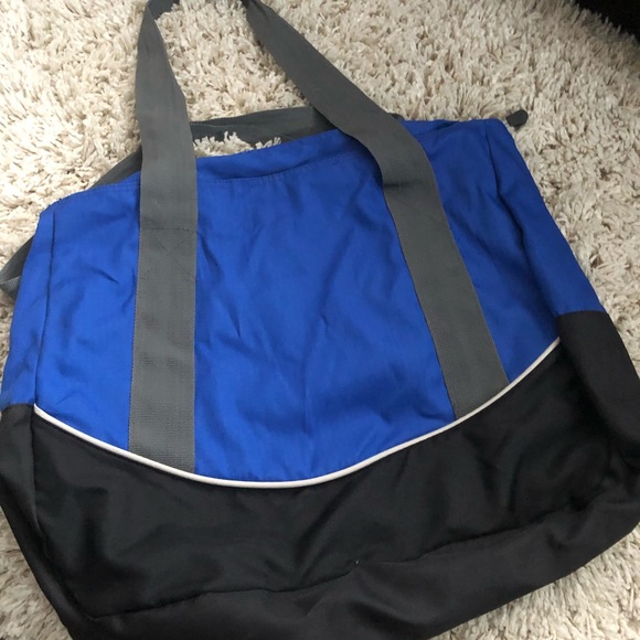 EUC Roots gym bag - Picture 2 of 4
